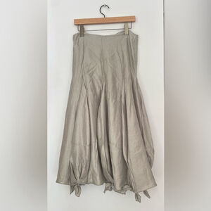 Designer Ronen Chen Skirt Witchy Knotted Bottom Maxi Metallic
Sheen Gray l